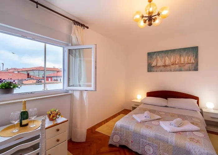 By The Sea - 19500 * Zadar