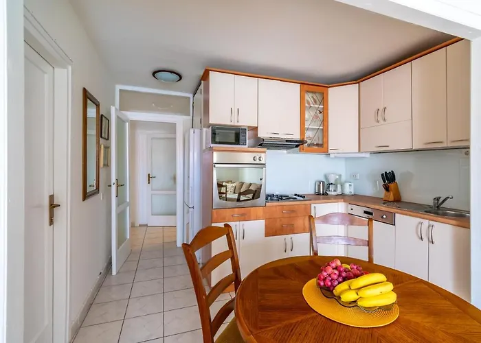 By The Sea - 19500 * Zadar